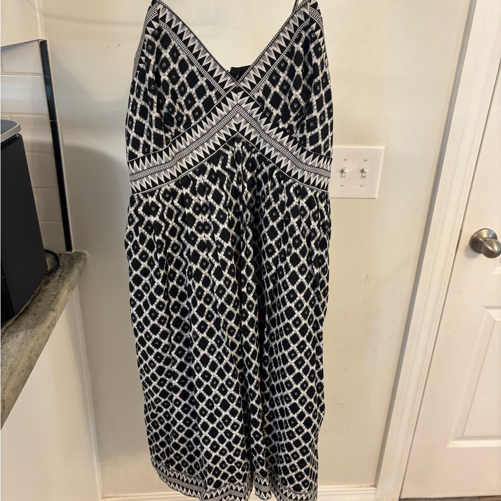 B. Moss Dress